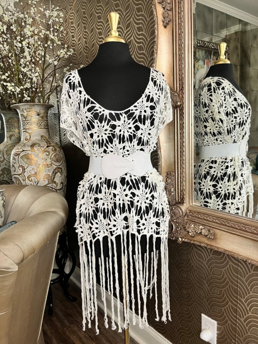 Pol bohemian-style white lace crochet tunic